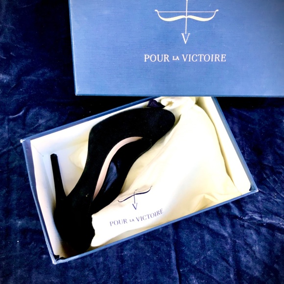 Black Pour La Victoire heels with Dustcover & Box - Picture 2 of 5